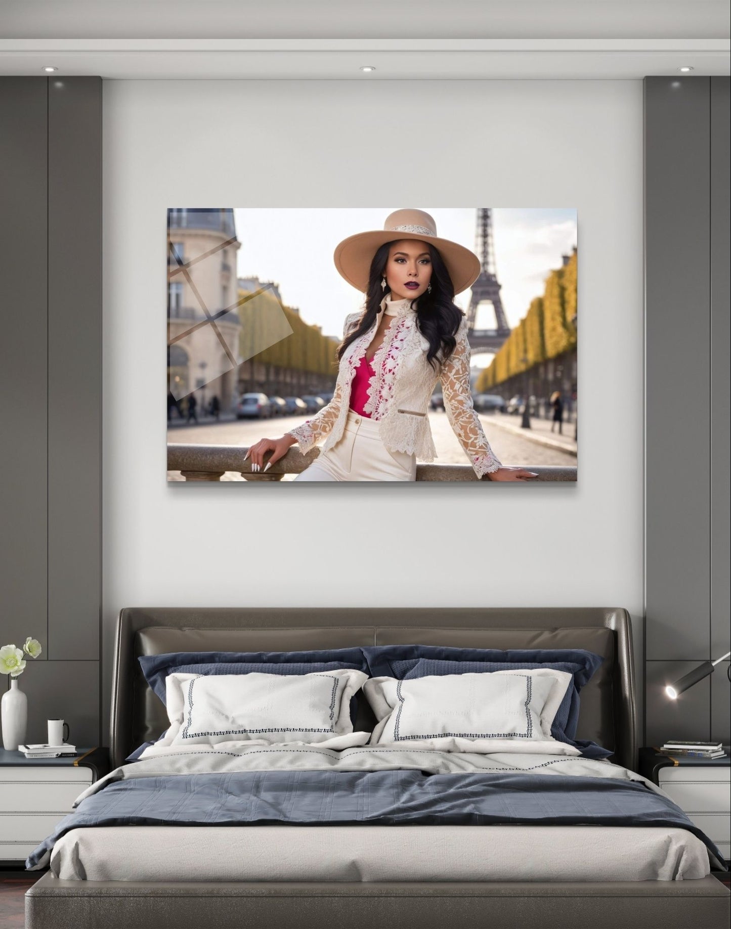 101052 PARIS LADY